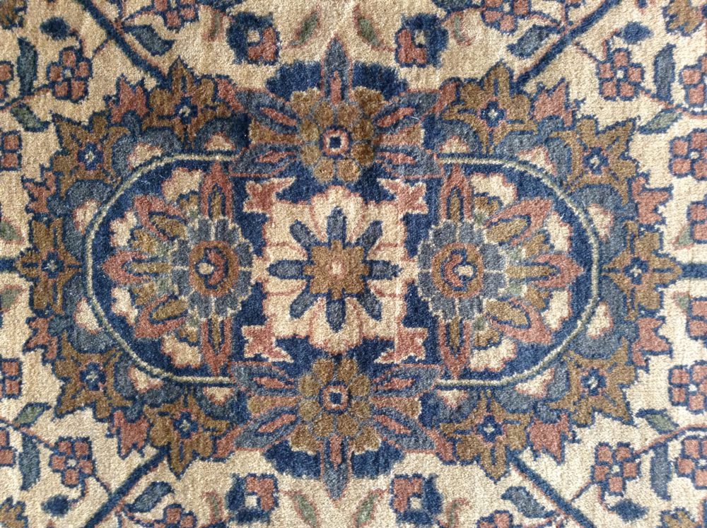 06125 sarouk indian 2x3 cu motif | Manoukian Rugs™