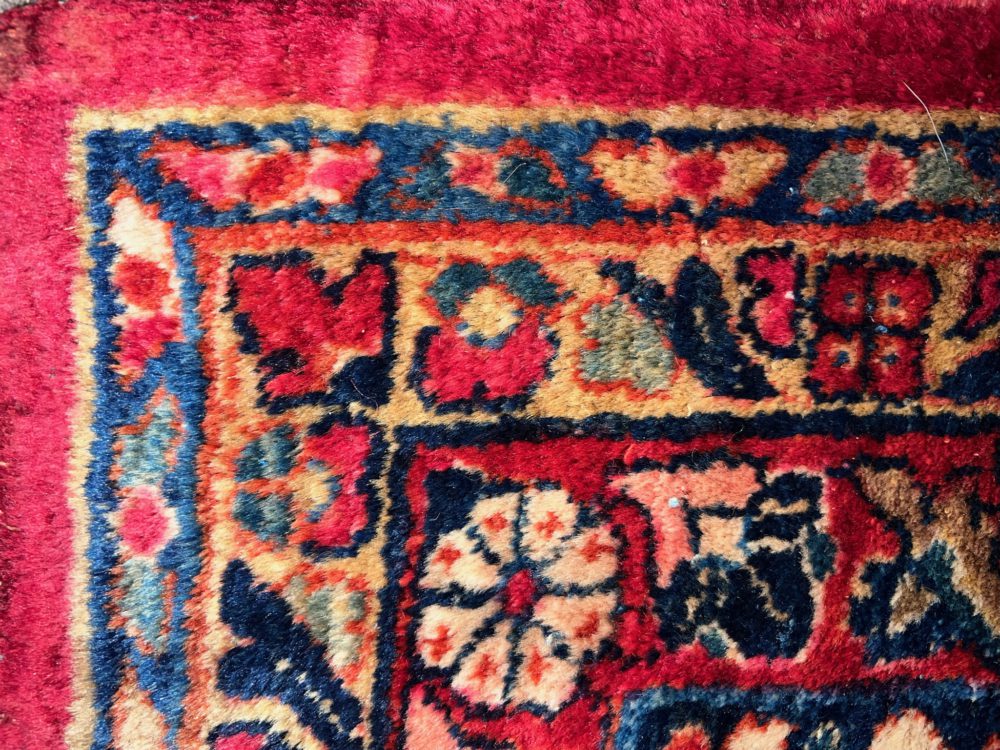 antique sarouk persian 10-2x13-10 corner